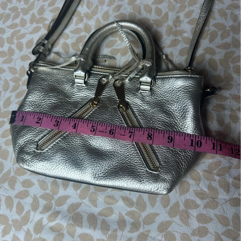 Rebecca Minkoff Metallic‎ Gold 100%Leather Tassel Accent Detail MiniCross Bag - Picture 12 of 13